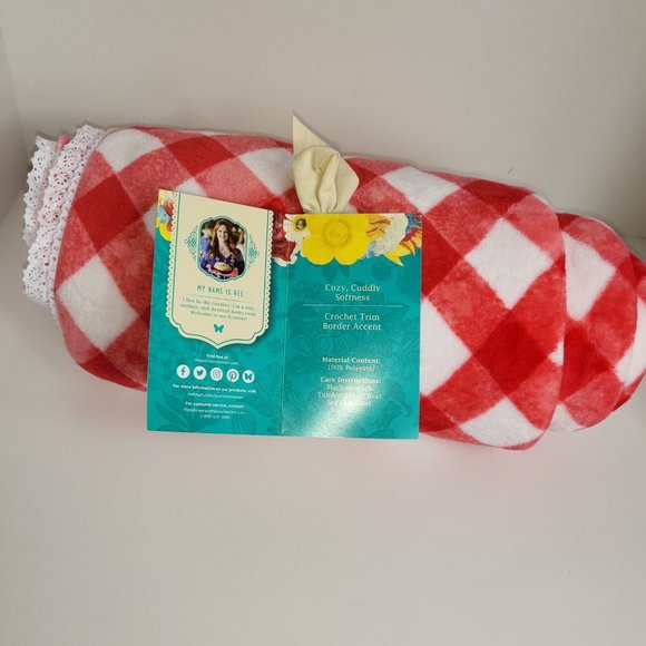 The Pioneer Woman Blanket Velvet Plush Throw Gingham Red Check 72" x 50" New - Picture 3 of 15